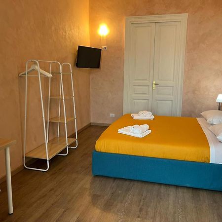 Chrilu House Hotel Catania Exterior photo